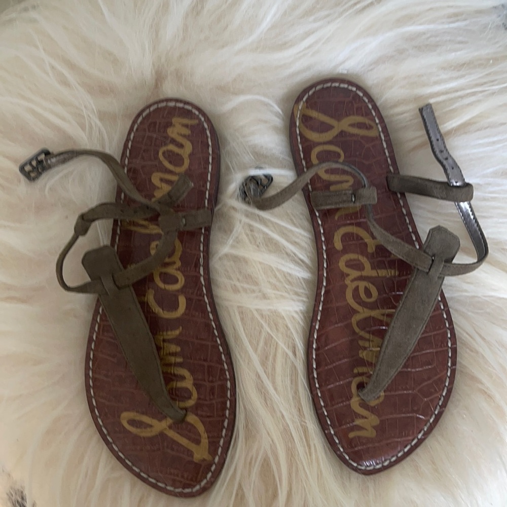 Sam Edelman olive green Gigi sandals Size 4.5